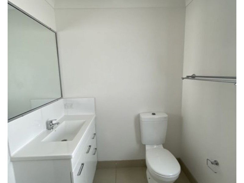 10 McCann Street, South Gladstone QLD 4680