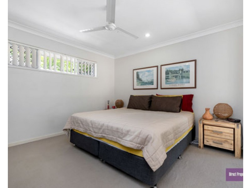 24 Bellagio Cres, Coomera QLD 4209