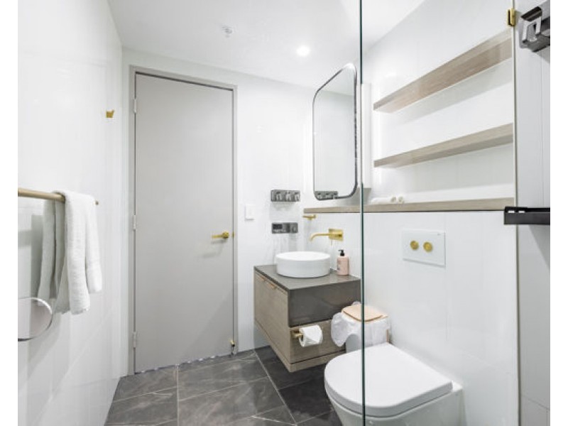 7006 88 Esplanade, Surfers Paradise QLD 4217