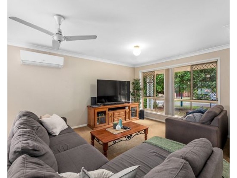 9 LAKEWOOD COURT, Flinders View QLD 4305