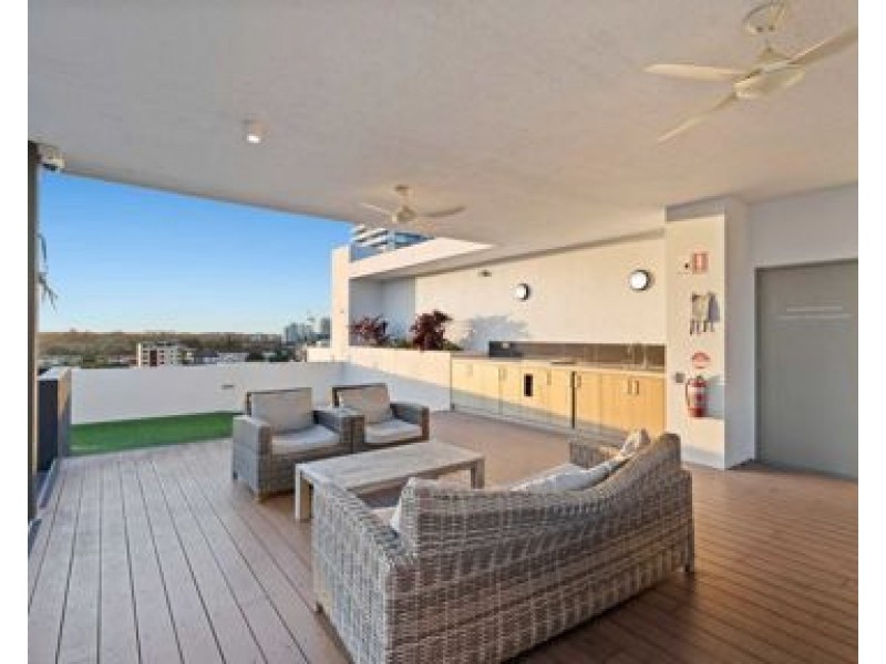 704/8 Norman Street, Southport QLD 4215