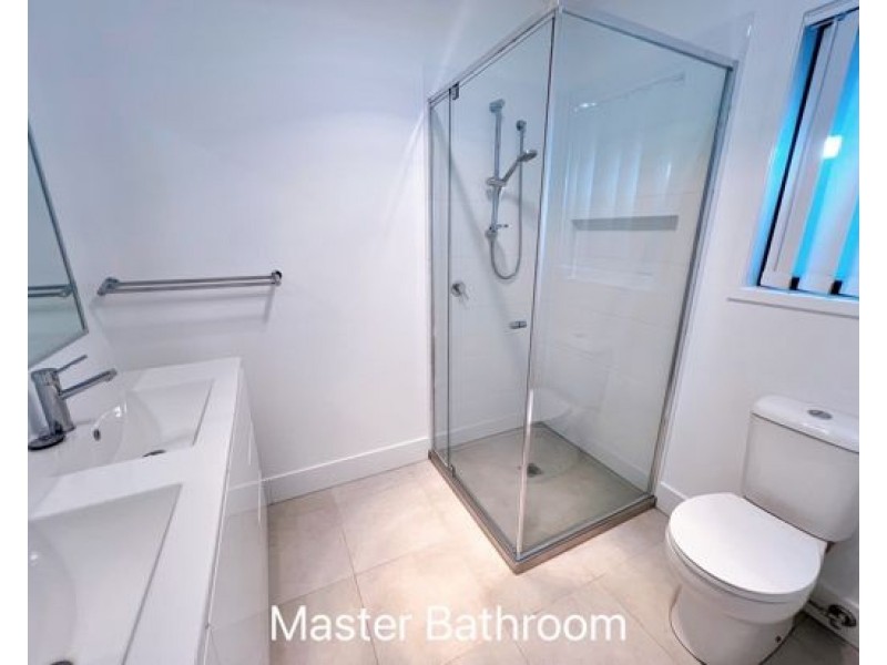60 Juniper Dr, Greenbank QLD 4124