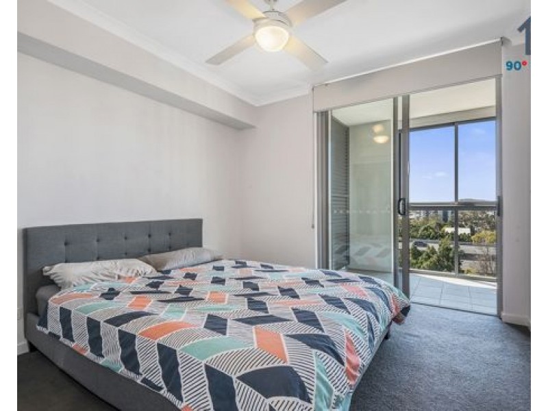 42 / 25-29 Regent Street, Woolloongabba QLD 4102