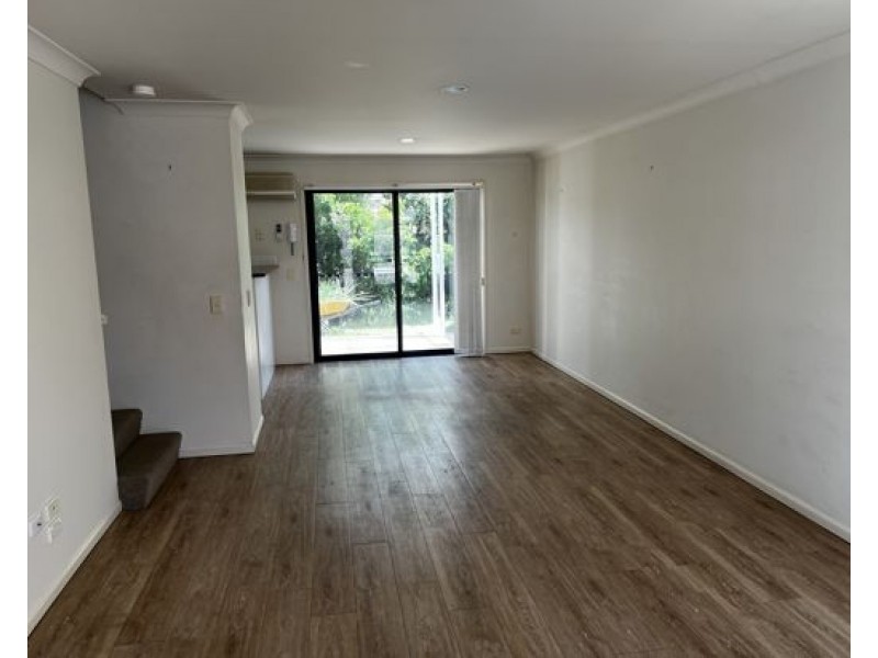 98 2-10 Ghilgai Road, Merrimac QLD 4226