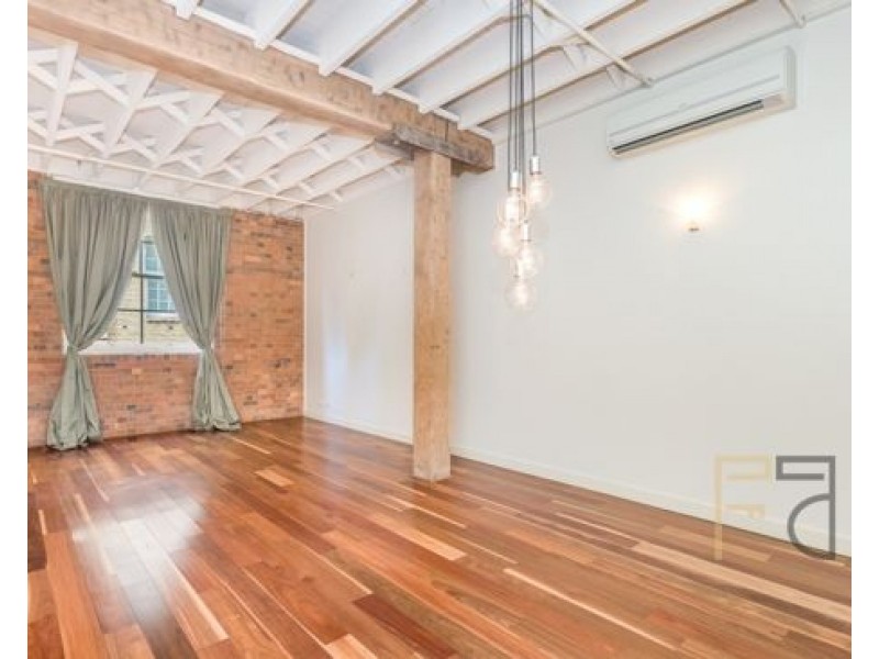 61/54 Vernon Terrace, Teneriffe QLD 4005