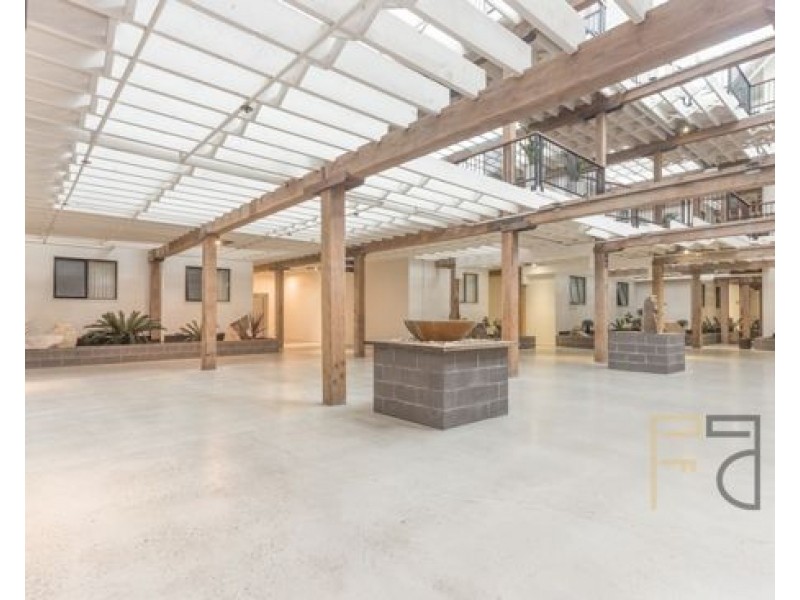 61/54 Vernon Terrace, Teneriffe QLD 4005