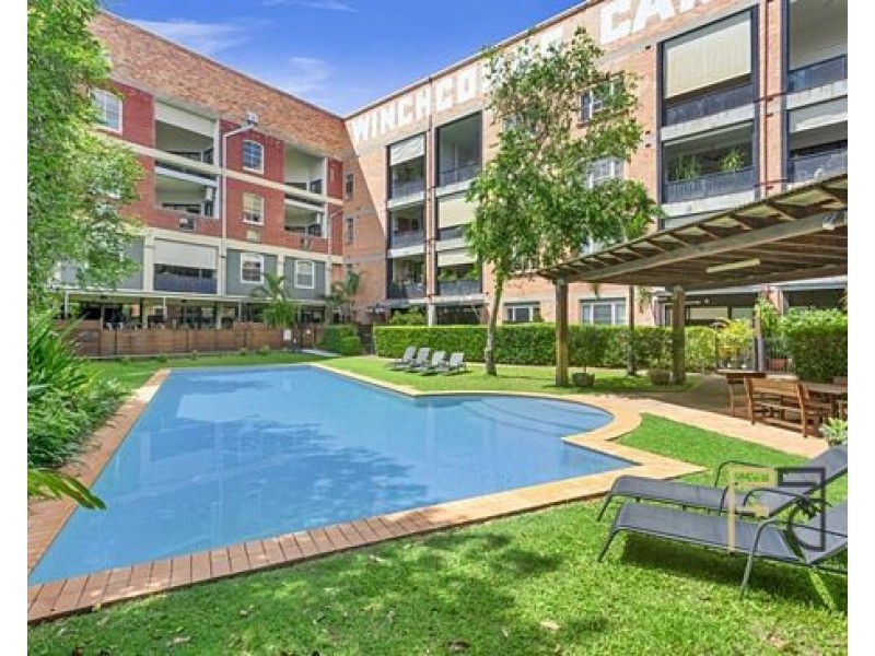 61/54 Vernon Terrace, Teneriffe QLD 4005