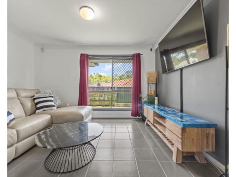 9 Barnard Crescent, Murrumba Downs QLD 4503