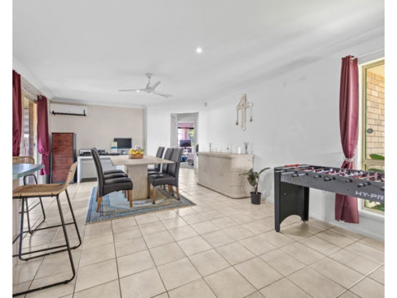 9 Barnard Crescent, Murrumba Downs QLD 4503
