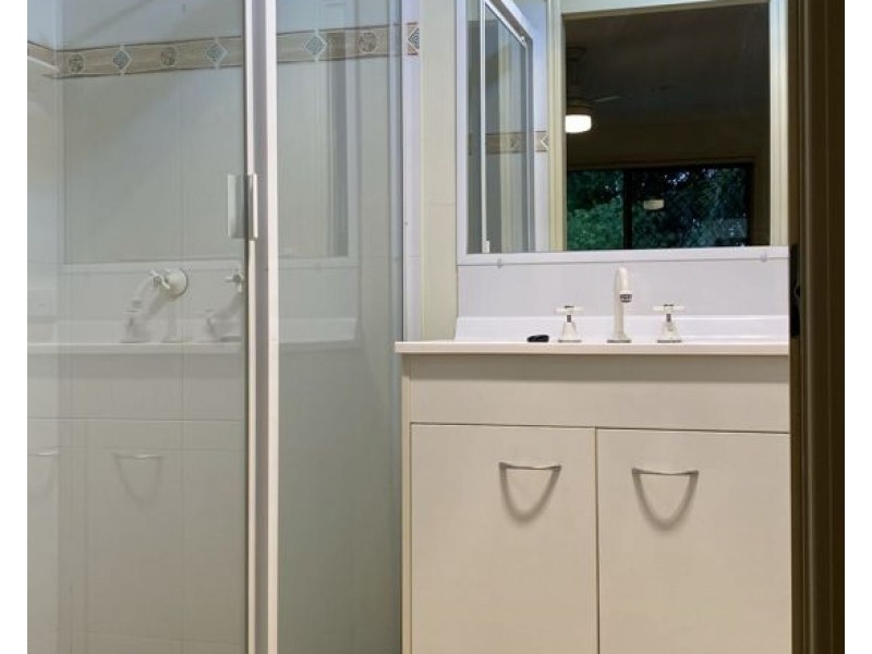 3 Kulkyne Ln, Parkinson QLD 4115