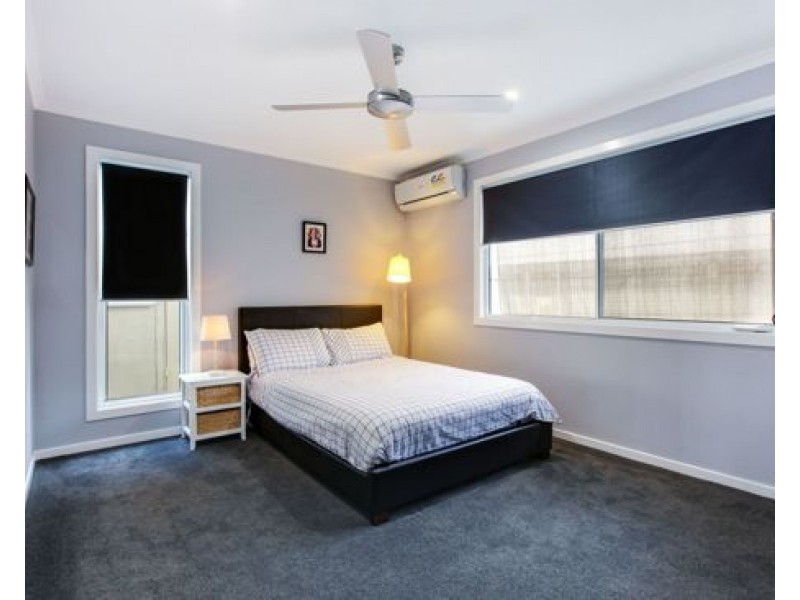 124 Bamboo Avenue, Benowa QLD 4217
