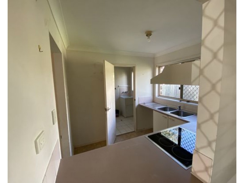 69/21 Usher Avenue, Labrador QLD 4215