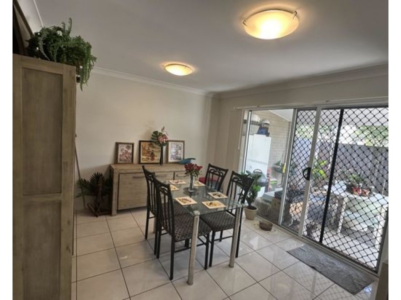 11/238 Young Rd, Narangba QLD 4504