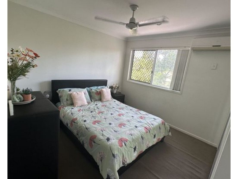 11/238 Young Rd, Narangba QLD 4504