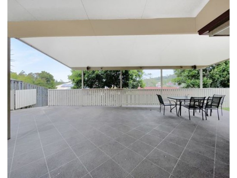8 BEDROFF STREET, Upper Coomera QLD 4209