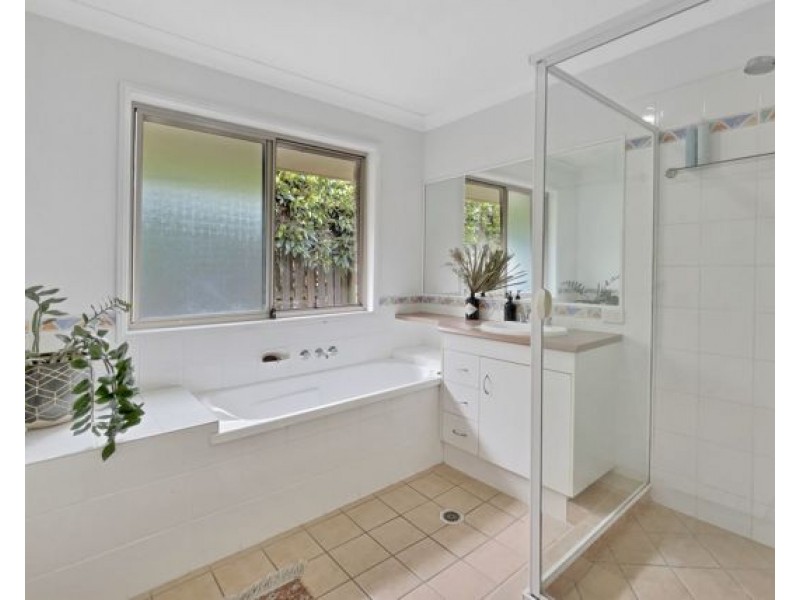 8 BEDROFF STREET, Upper Coomera QLD 4209