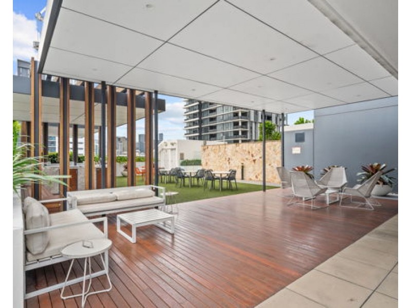 2304/55 Railway Tec, Milton QLD 4064