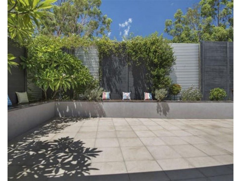 36 Girraween Crescent, Parkinson QLD 4115