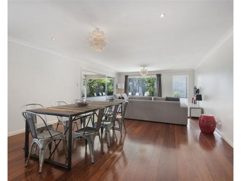 36 Girraween Crescent, Parkinson QLD 4115