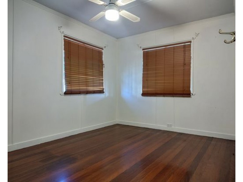 6 aldershot street, Sunnybank QLD 4109