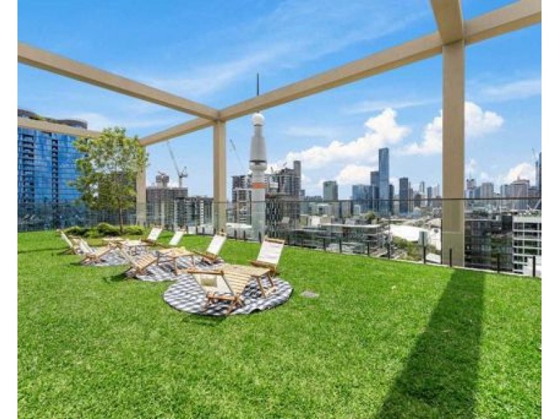 1208/20 Edmondstone Street, South Brisbane QLD 4101