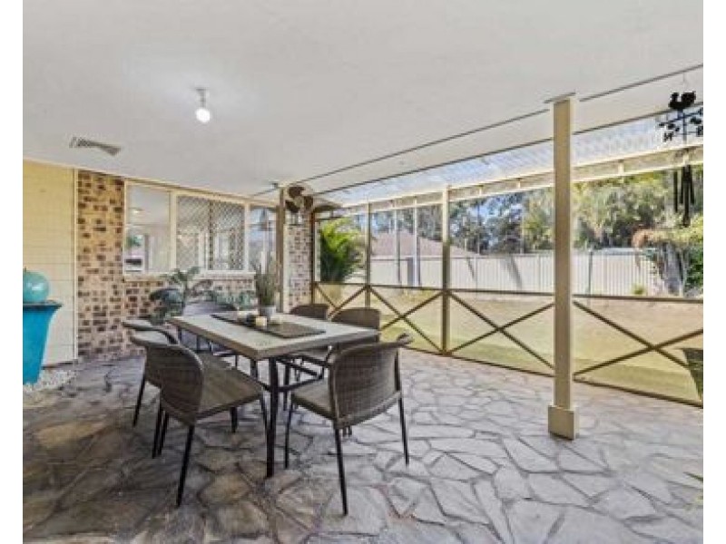 7 Sarah Ct, Deception Bay QLD 4508