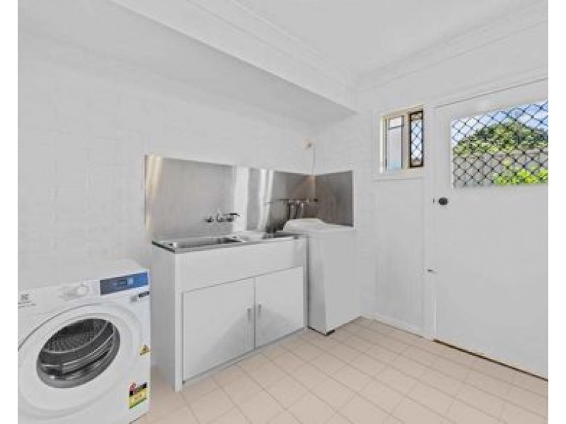 7 Sarah Ct, Deception Bay QLD 4508