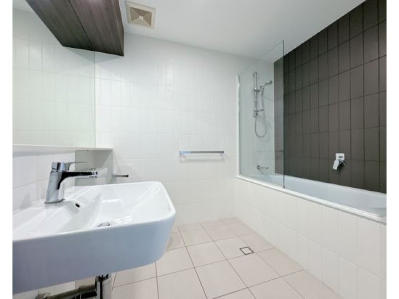 502/32 Gonzales Street, Macgregor QLD 4109
