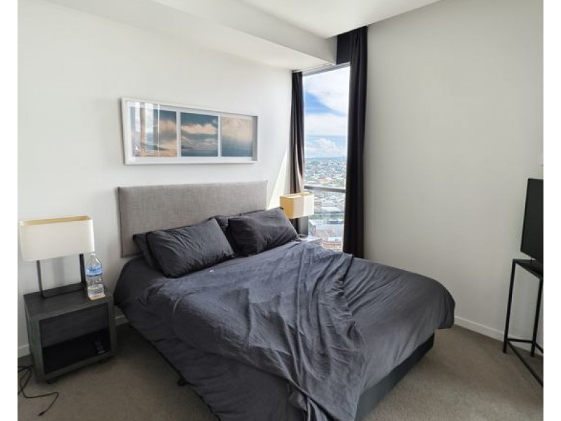 1709/4 Edmondstone St, South Brisbane QLD 4101