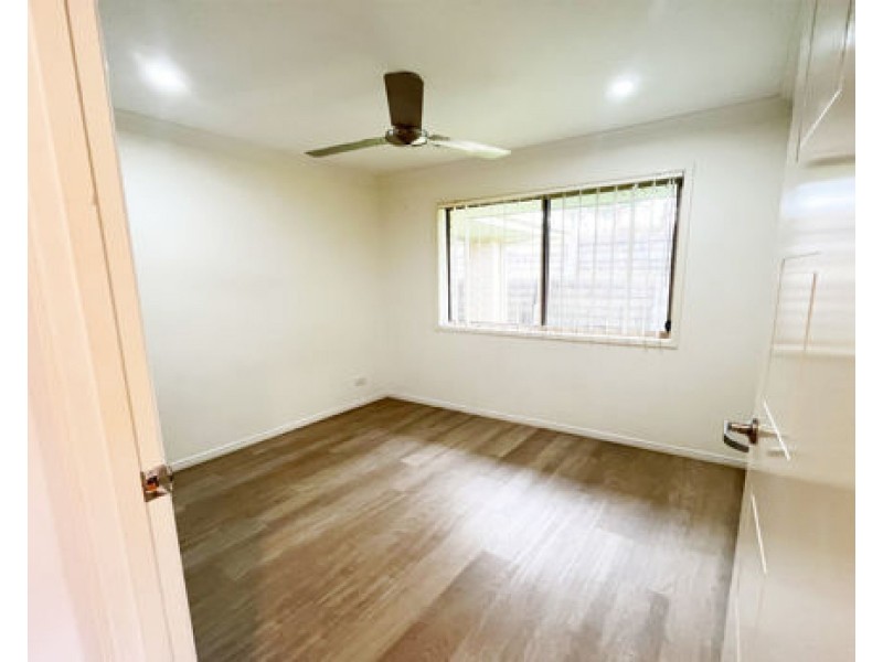 32 HASEMANN CRESCENT, Upper Coomera QLD 4209