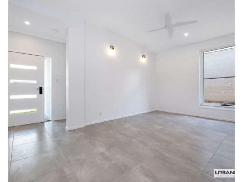 7 illawarra rd,, Greenbank QLD 4124