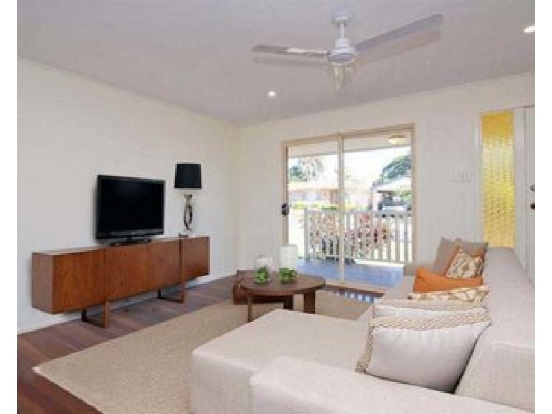 8 Bart Street, Rochedale South QLD 4123