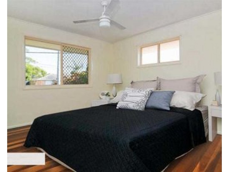 8 Bart Street, Rochedale South QLD 4123