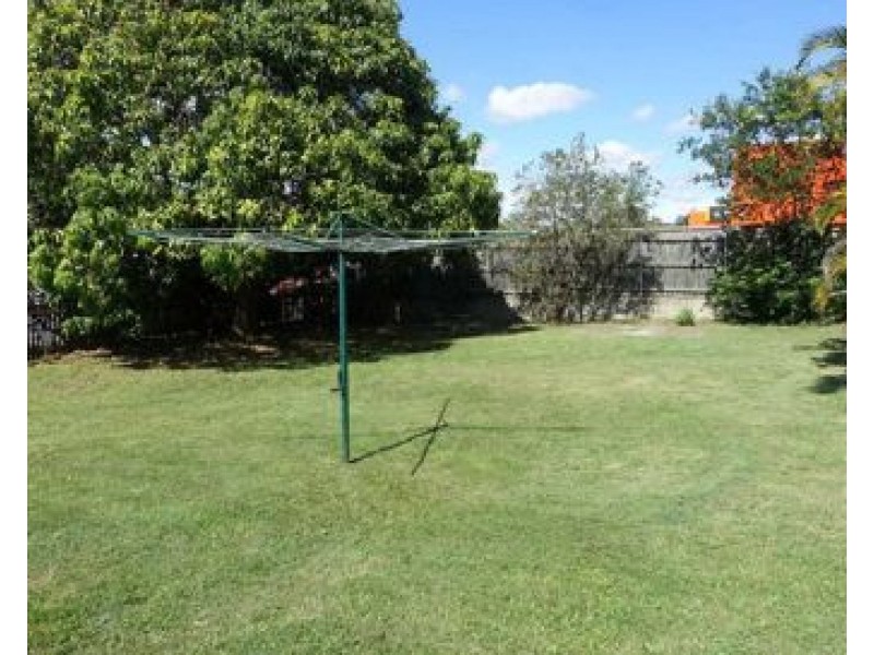 8 Bart Street, Rochedale South QLD 4123