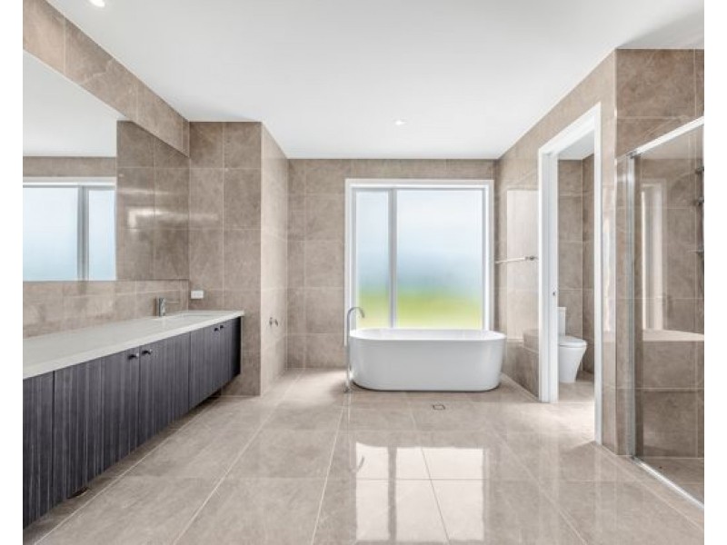 8823 The Point Circuit , Sanctuary Cove, Hope Island QLD 4212