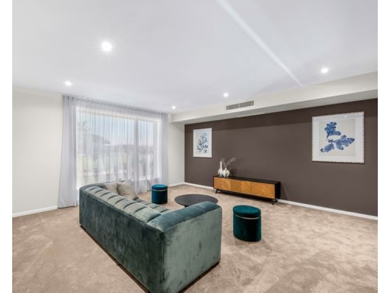 8823 The Point Circuit , Sanctuary Cove, Hope Island QLD 4212