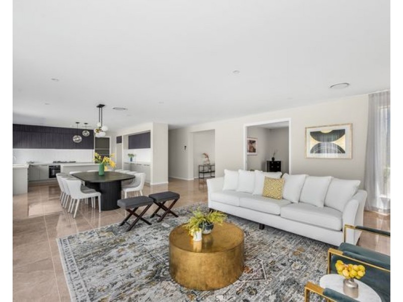 8823 The Point Circuit , Sanctuary Cove, Hope Island QLD 4212