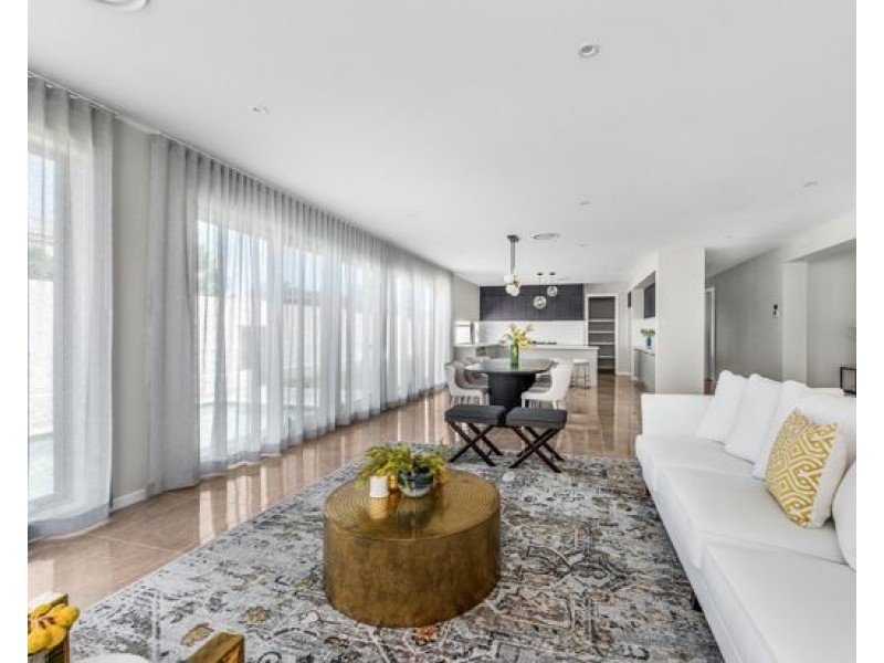 8823 The Point Circuit , Sanctuary Cove, Hope Island QLD 4212