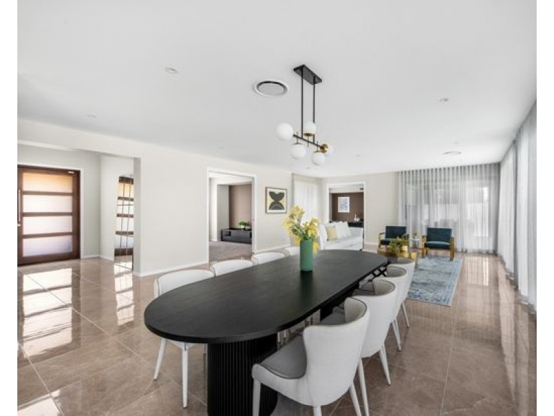 8823 The Point Circuit , Sanctuary Cove, Hope Island QLD 4212
