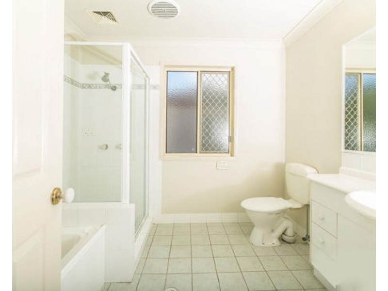 B/9 Hillview st, Runcorn QLD 4113