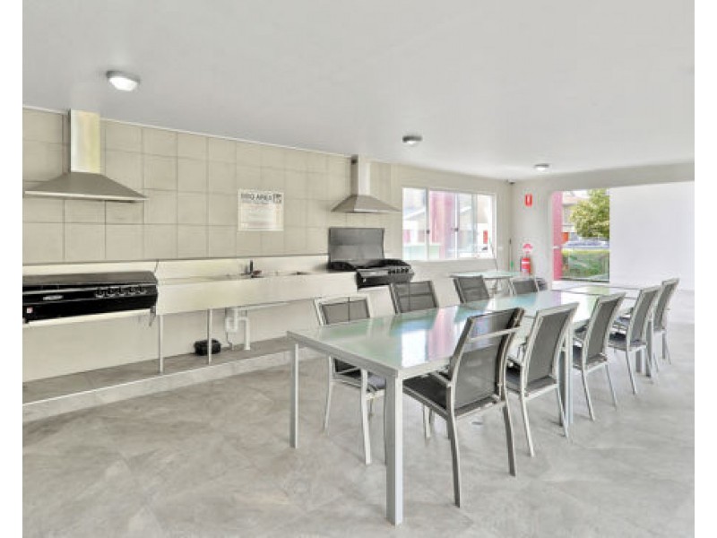 1012 / 33 Clark St, Biggera Waters QLD 4216