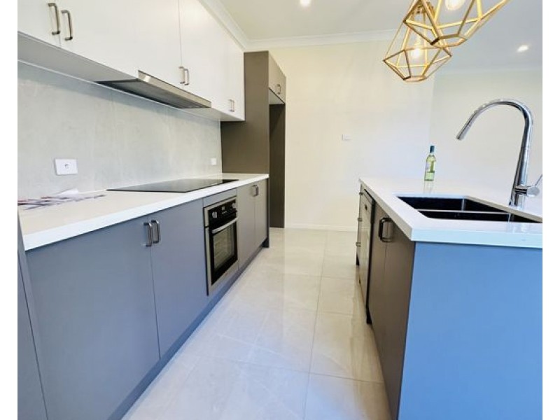 20 Babiana Street, Alexandra Hills QLD 4161