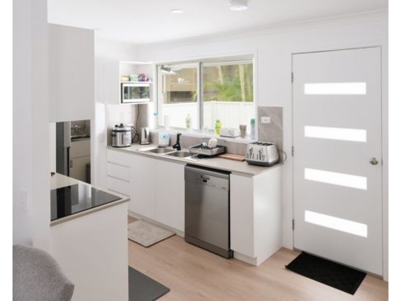 2/60 Walton Street, Southport QLD 4215