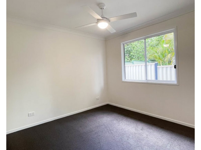 2B Barcrest Court, Crestmead QLD 4132