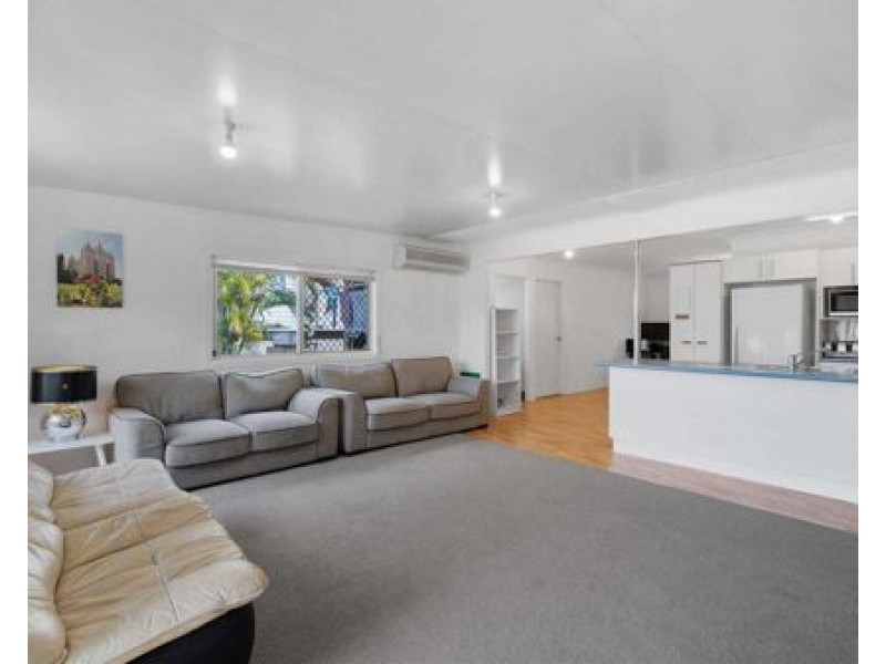 37 Casius Street, Woodridge QLD 4114