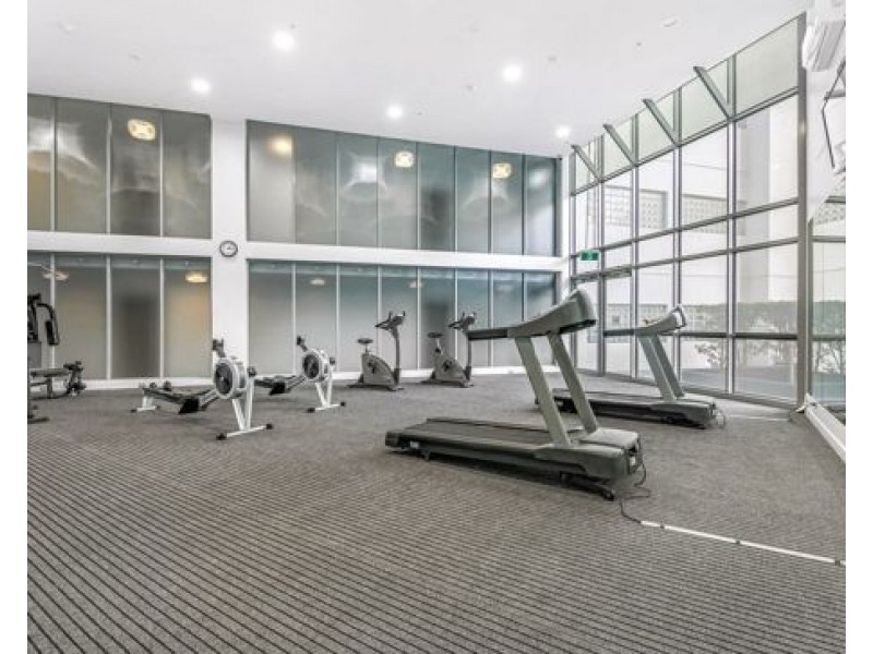 1007/2 Aqua Street, Southport QLD 4215