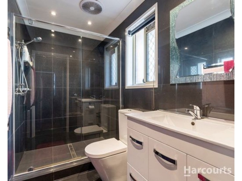 7 Tantanoola Street, Parkinson QLD 4115