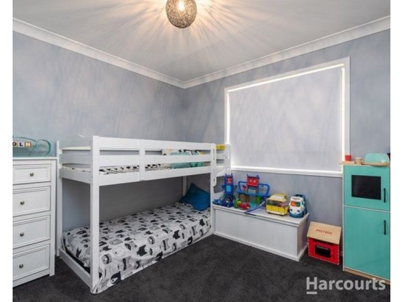 7 Tantanoola Street, Parkinson QLD 4115