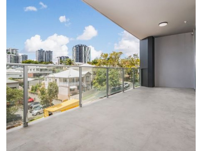 202/5 Cameron Street, South Brisbane QLD 4101