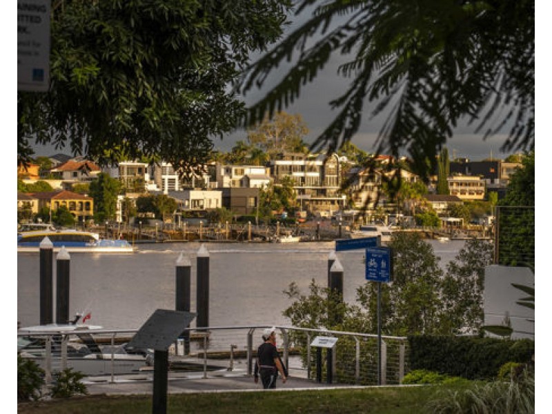 350/50 Macquarie Street, Teneriffe QLD 4005